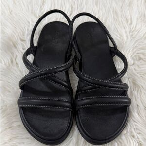 OluKai Black Leather Strappy Sandals Size 8
